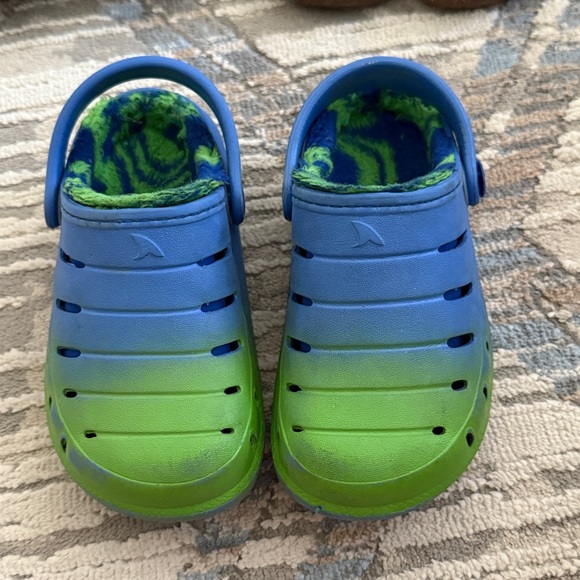 Shoe bundle - Picture 9 of 12